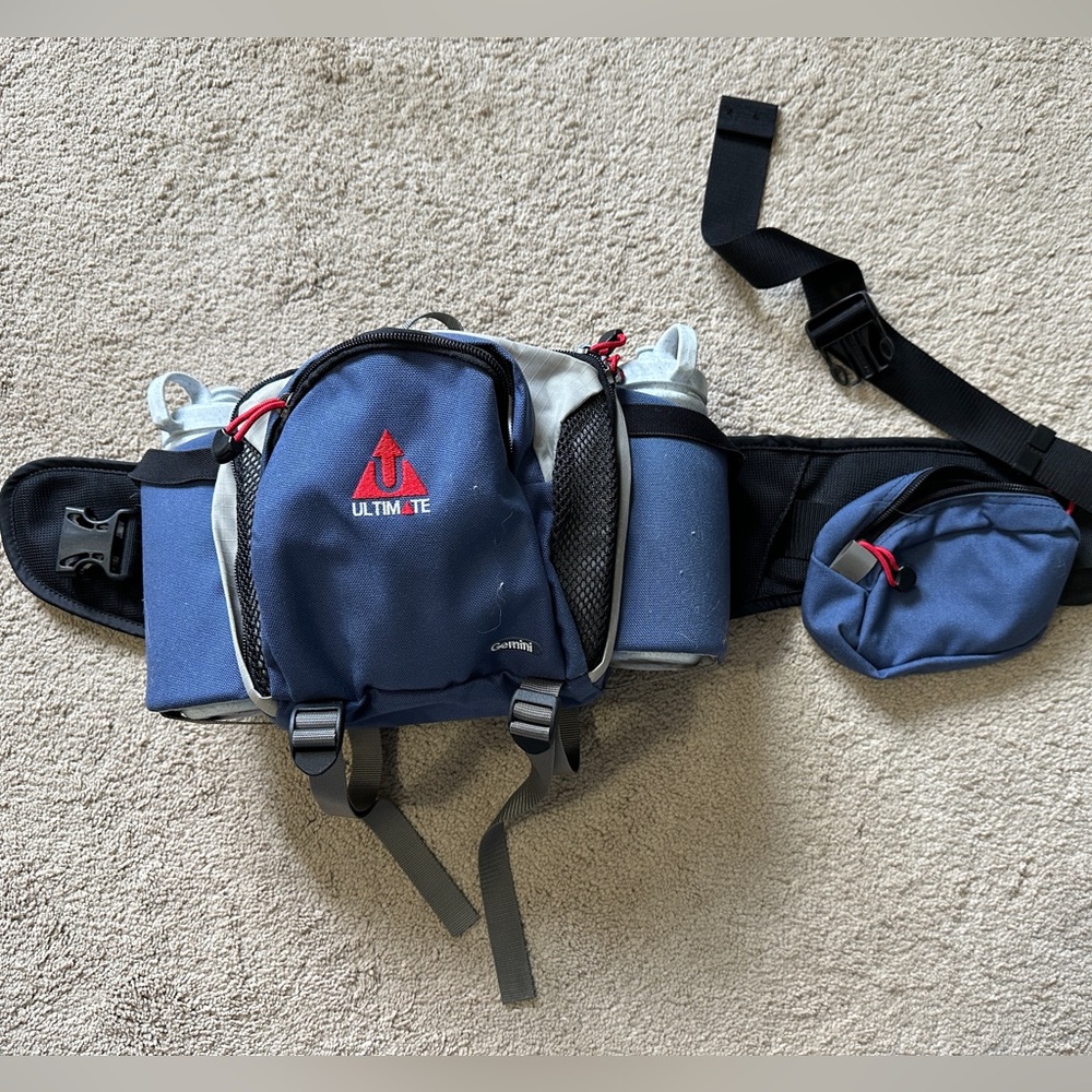 Ultimate Hydration Pack With Double E Bottles - image 1